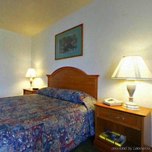 Red Lion Inn & Suites Pontoon Beach Pokoj fotografie